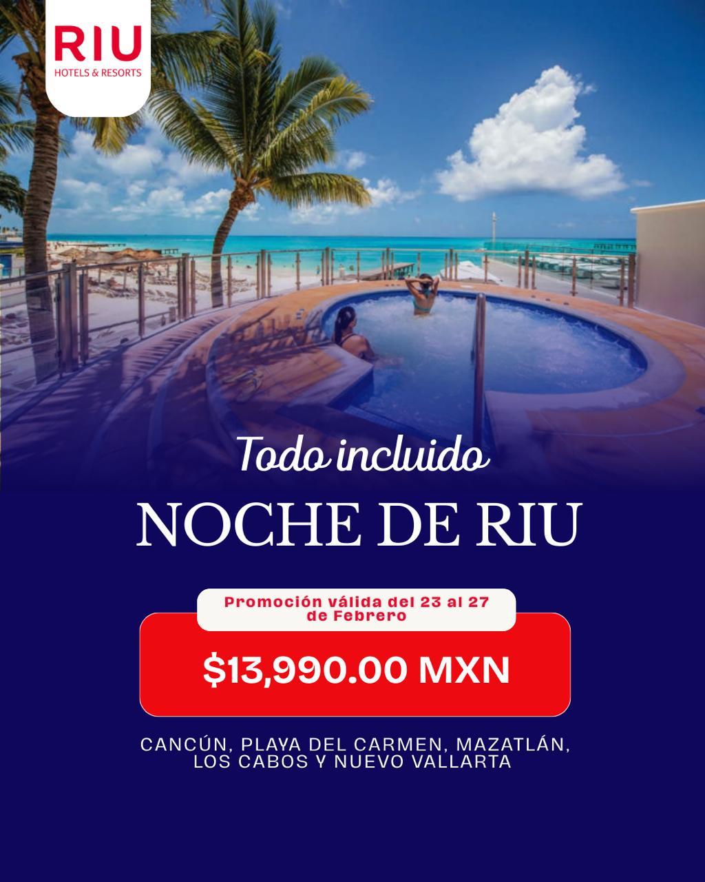 Jacuzzi frente al mar al atardecer en Riu Resorts